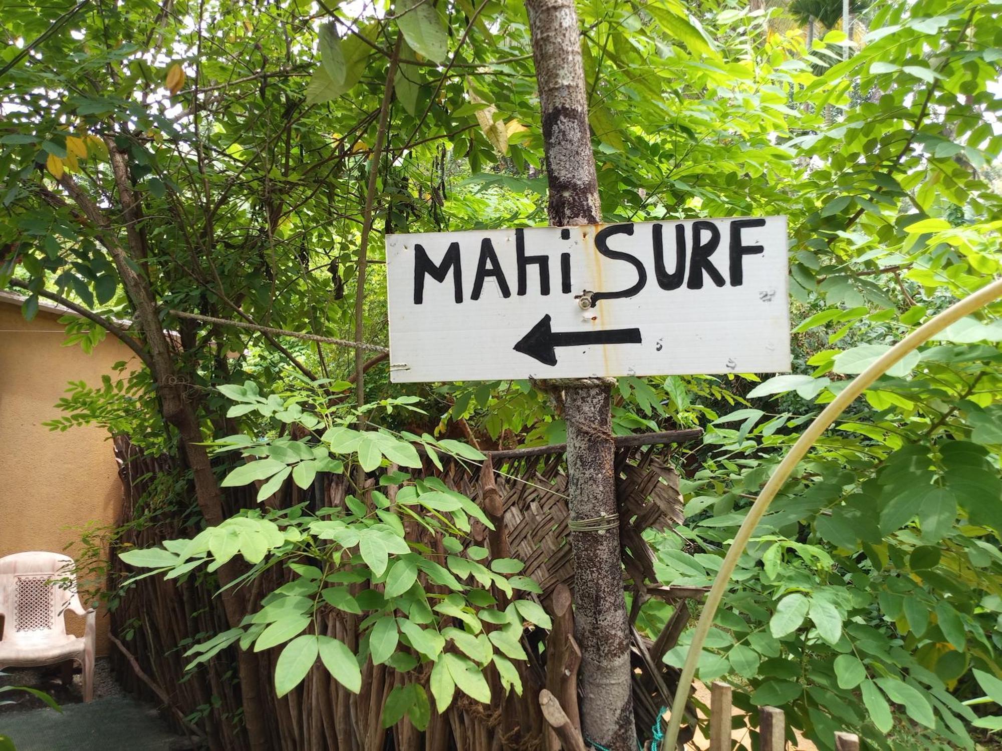 Hiriketiya Mahi Surf Apartment Dickwella Exterior photo